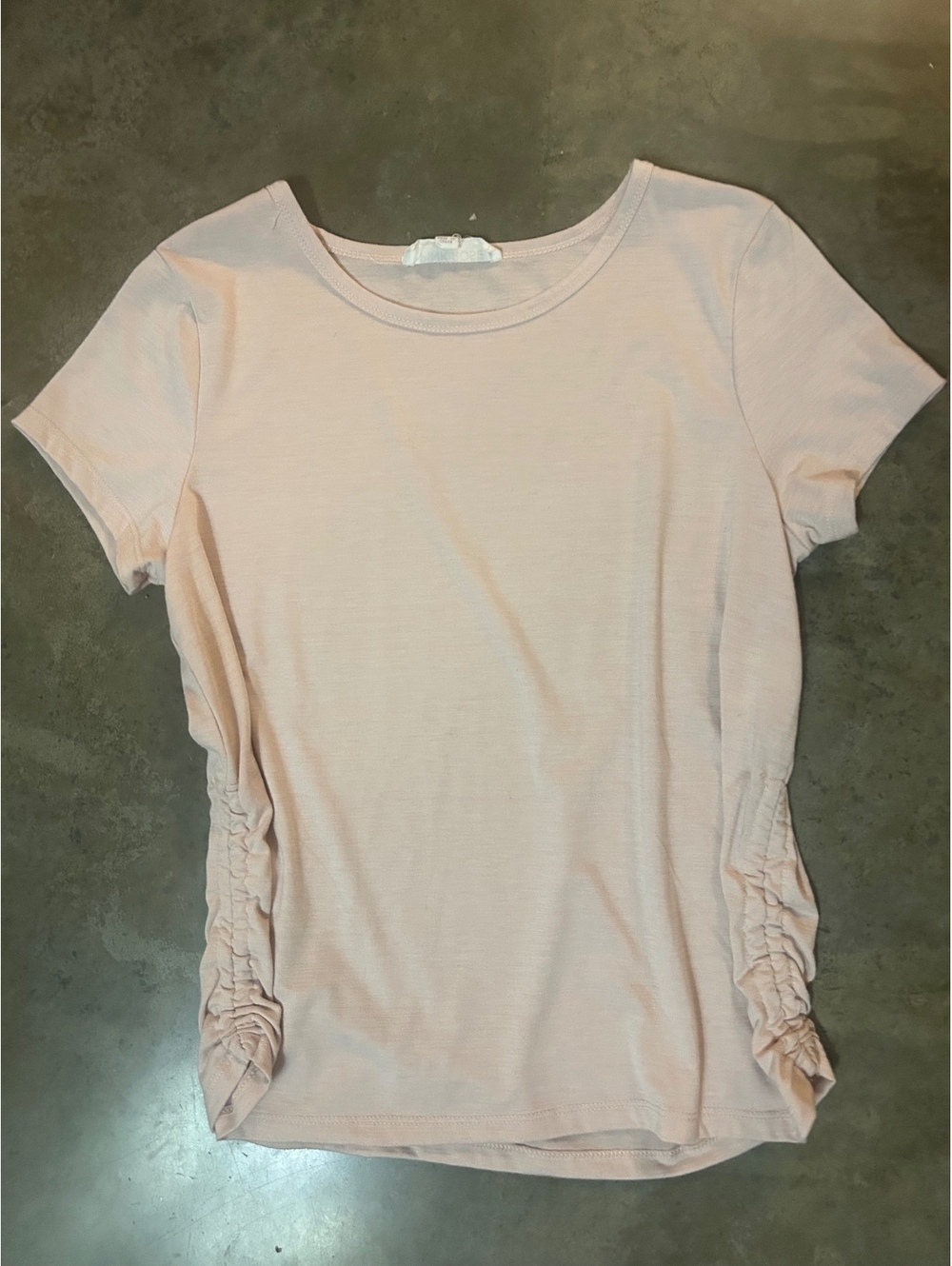 Pink Rose blush ruched side short sleeve top